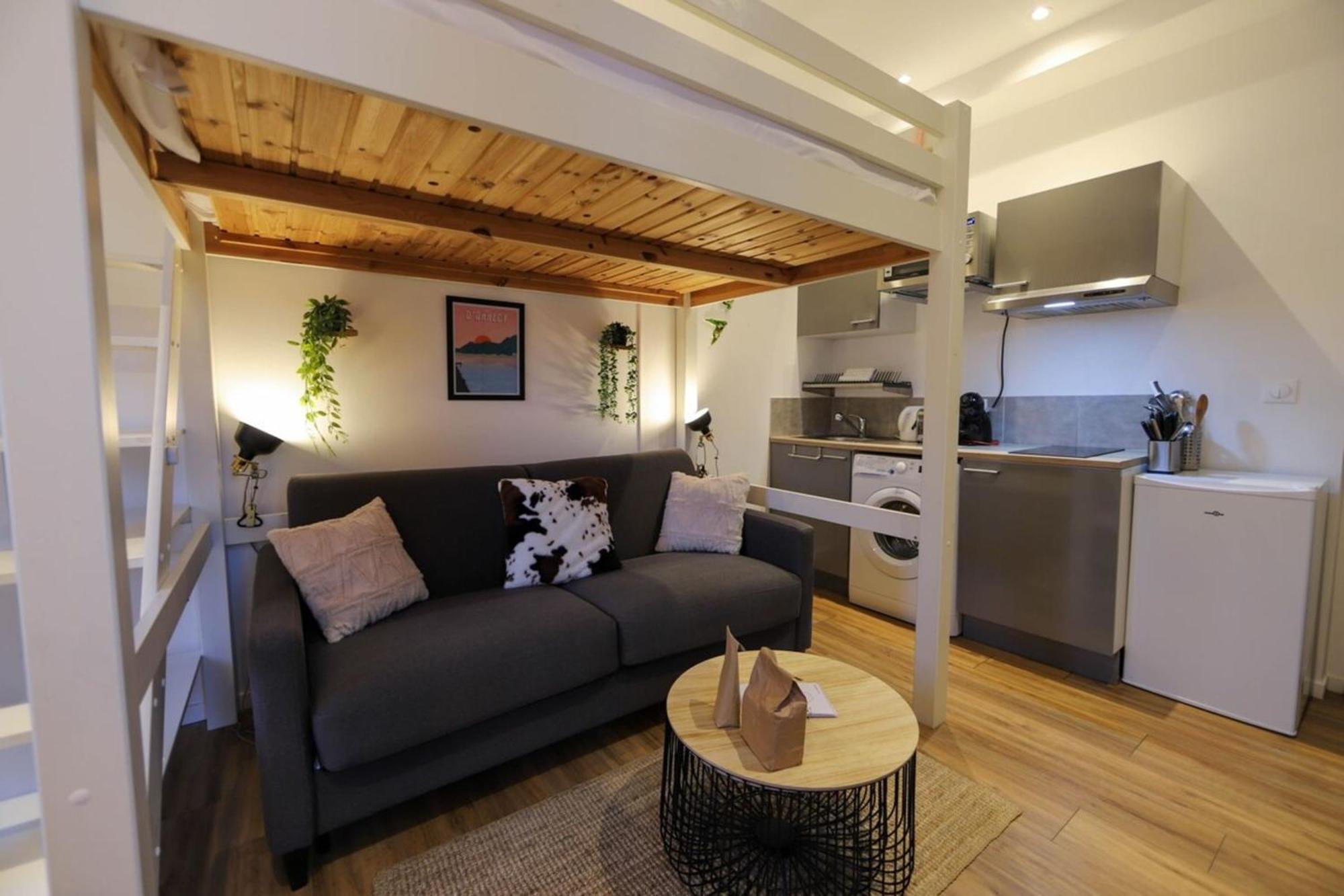 Le Petit Plus - Studio Confortable Avec Parking Apartment อานซี ภายนอก รูปภาพ