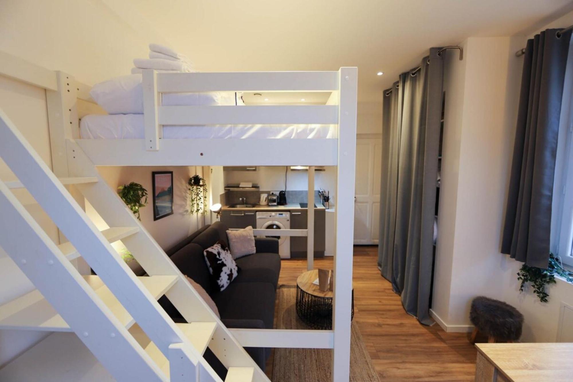 Le Petit Plus - Studio Confortable Avec Parking Apartment อานซี ภายนอก รูปภาพ