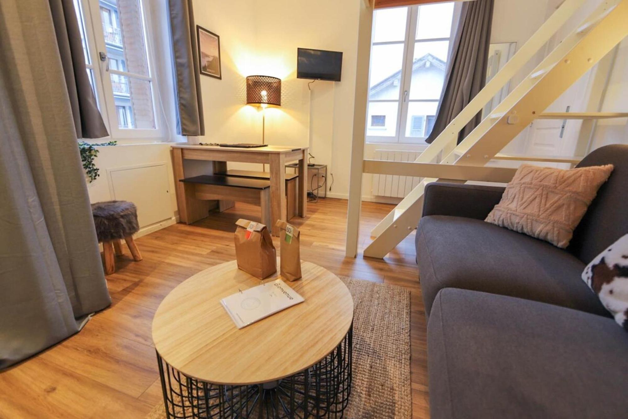 Le Petit Plus - Studio Confortable Avec Parking Apartment อานซี ภายนอก รูปภาพ